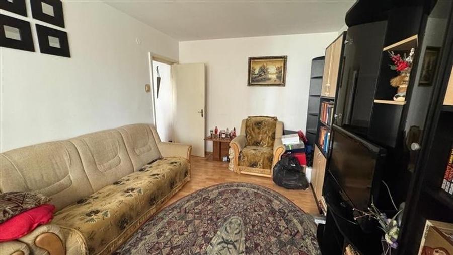 Apartament 3 camere decomandat etajul 1 Astra - 1