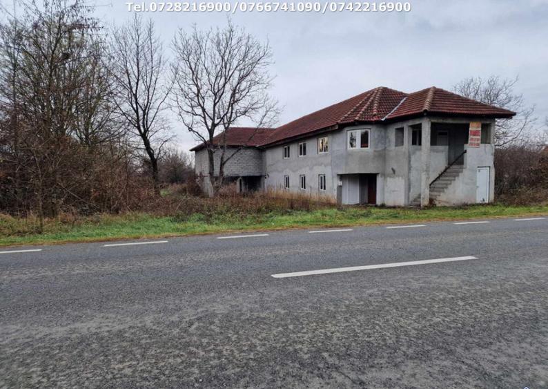 Cladire Multifunctionala, situata in Arcani, Sat.Arcani - 2