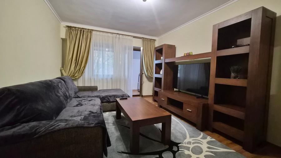 Capitol - ap 3 cam , et 2/4 , renovat integral (mobilat si utilat complet) - 1