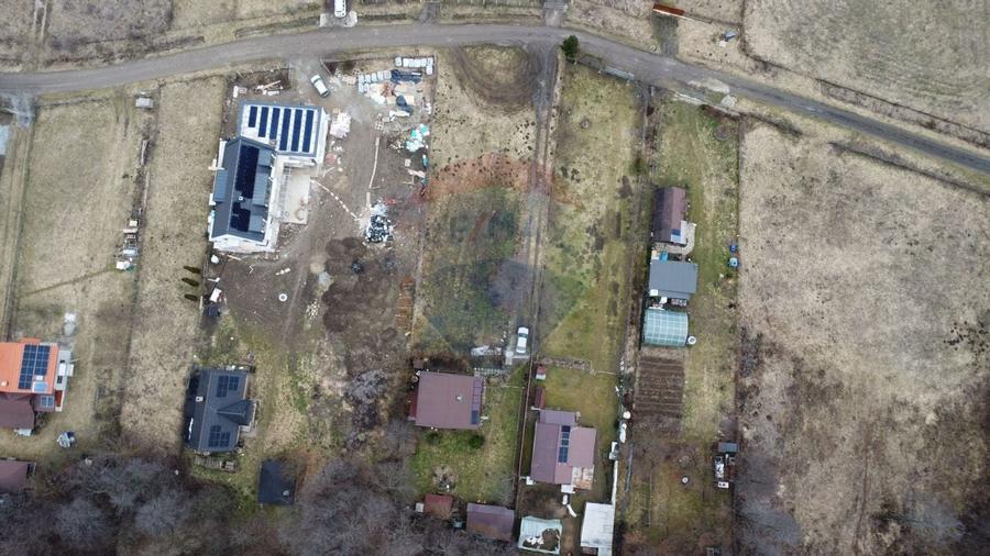 Teren 999 mp. Front 15,70 ml. Valea Garbaului - Floresti - 3