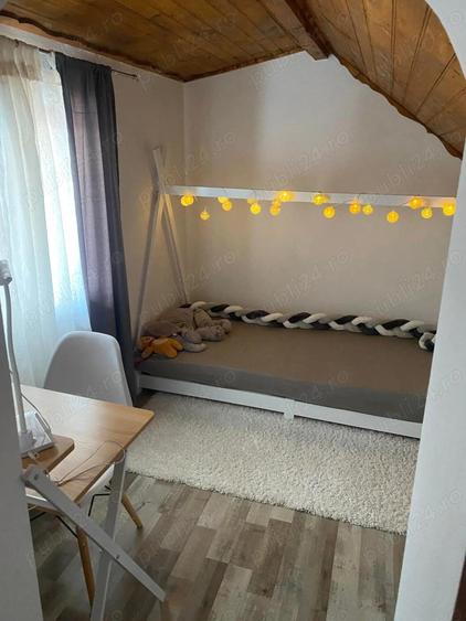 Casa de vanzare in Roman,zona de case! - 4