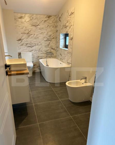 Casa cu 3 dormitoare, 2 bai, toate utilitatile, zona Selgros - 3