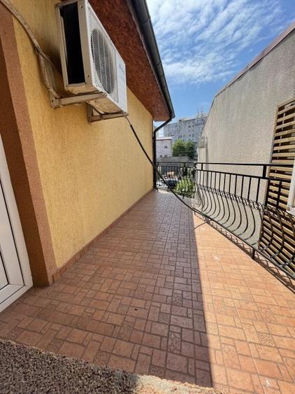 Tomis I, vila P+1 cu 4 camere, 2 balcoane, curte, loc de parcare - 17