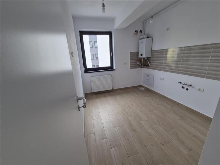 Apartament 2C, Parcare Subterana, Mall Coresi - 9