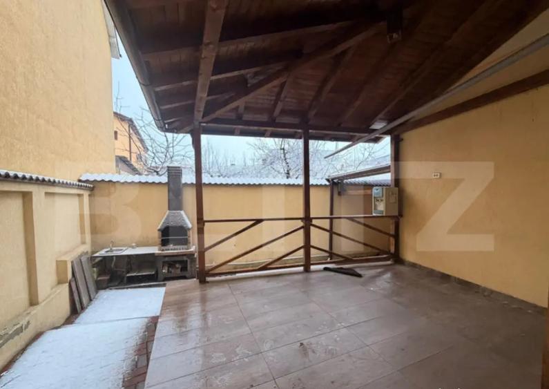 Casa P+3 + Demisol, Rovine, zona Cofetaria Dama - 4
