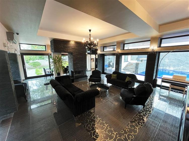 Vila  de vanzare  Bucium, - 30