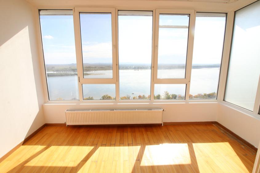 Ap. 3dec. Faleza, vedere Dunare, 98mp - 10