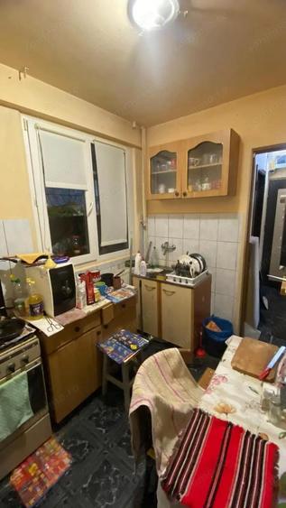 2 camere, decomandat 45 mp - 8 min metrou Eroii Revolu?iei - 10