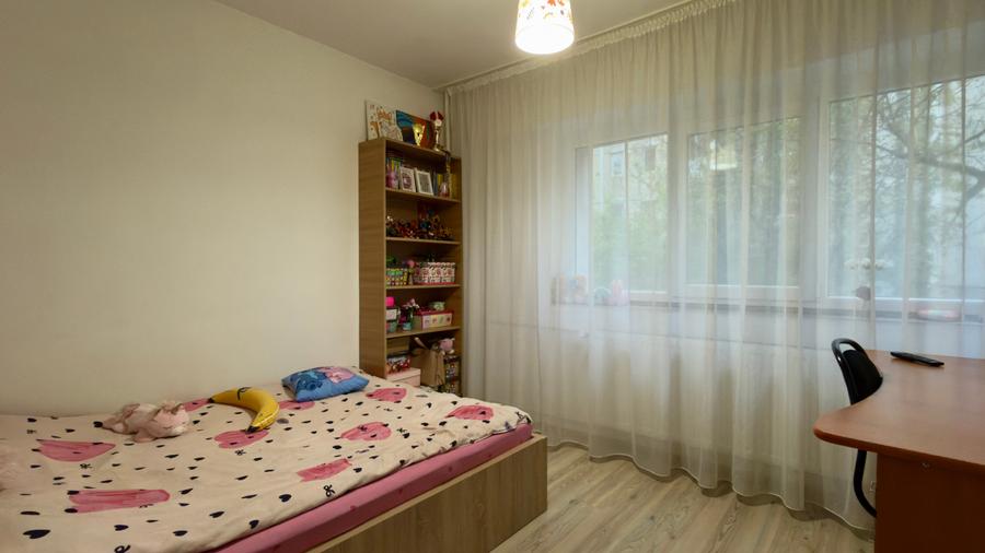 Apartament 3 camere Militari Lujerului, etaj 1, decomandat, 91 mp ! - 10