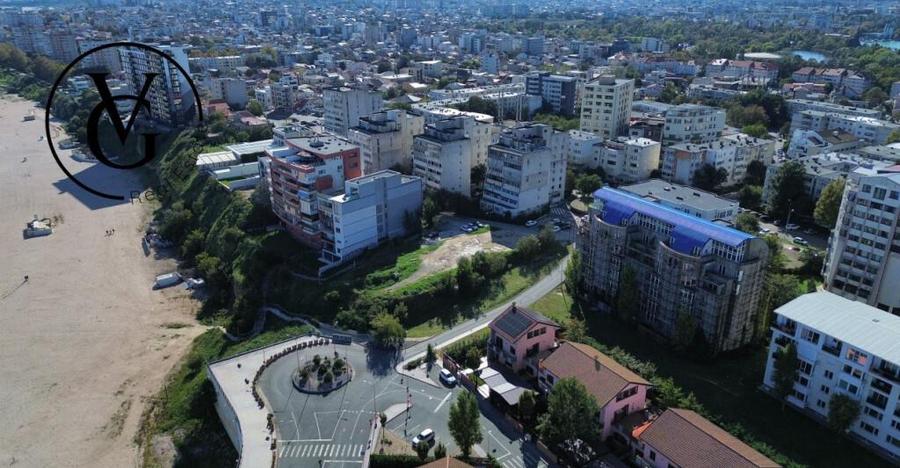 Teren construc?ii 2500 mp- frontal mare - Faleza Nord - 2