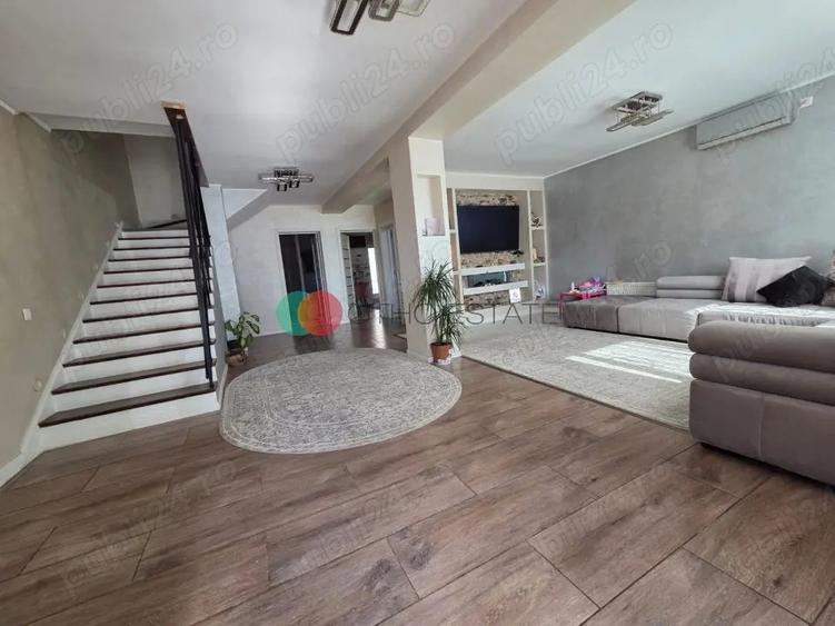 Vand vila voluntari suparafata 280 m utili - 5