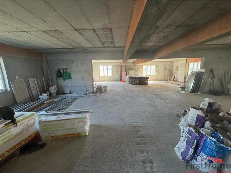 Sp com 277 mp, se poate inchiria si jumatate, bl nou, Lic Unirea - 13