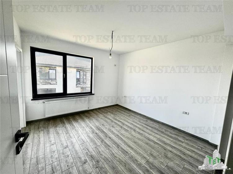 Sector 5 / granita cu Bragadiru / Duplex de vanzare cu 3 camere / Curte de 200mp - 2