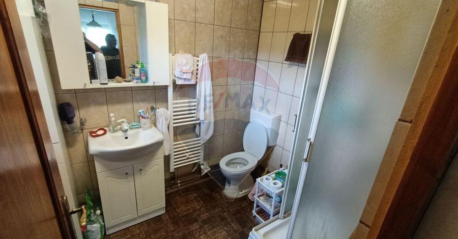 Casa de vanzare in stil vechi cu 3 camere si 3 arii i... - 2