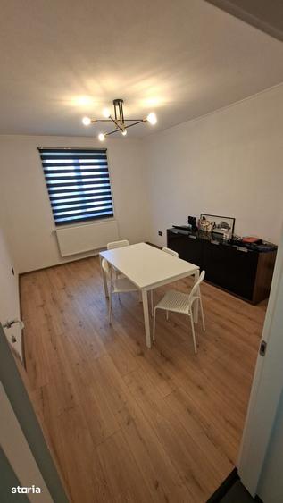 Casă cu 3 camere cu Teren 400 Mp în Central