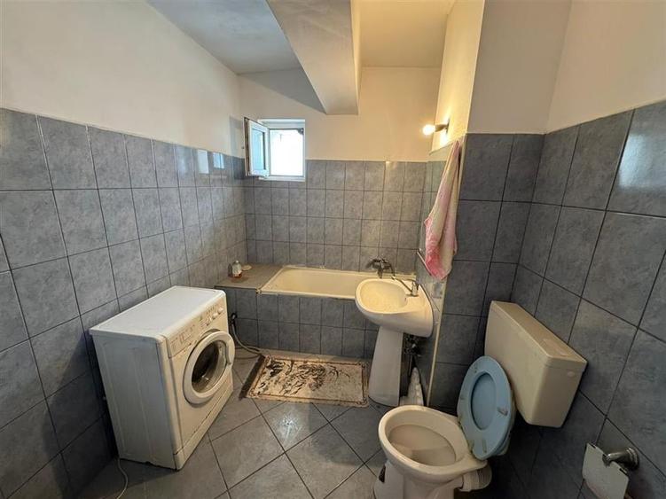 Apartament 2 camere, 60mp + garaj proprietate, etaj 4 cu acoperis - 12