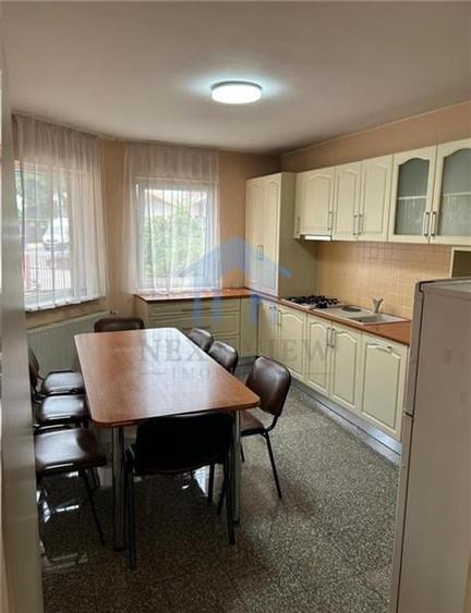 Casa 4 camere, Autogara Beta, Gara - 4