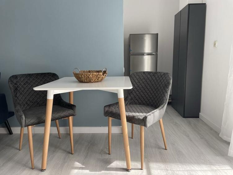 Inchiriez apartament 2 camere tip STUDIO COSMOPOLIS - 2