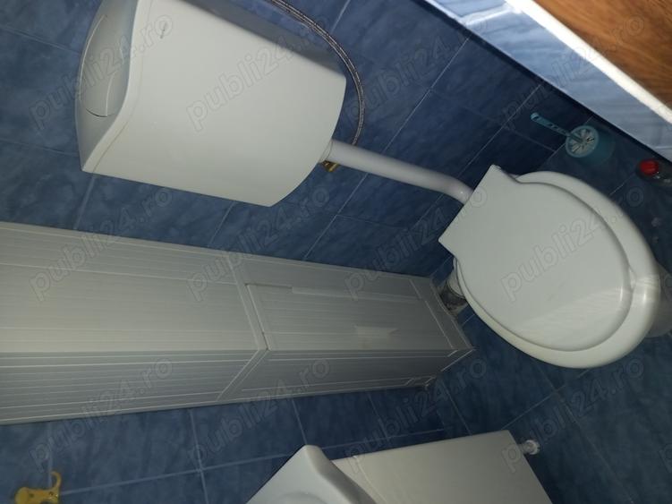 Gars sud 21 mp. Etaj 2, de pe revolu?iei langa circa sud - 1