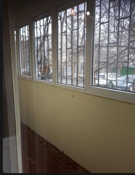 VANZARE GARSONIERA BLOC MIXT - 3