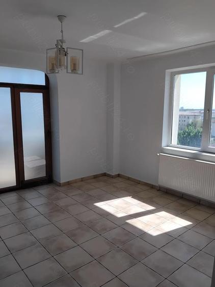 Apartament 3 camere decomandat targoviste, Micro 6 zona select - 1