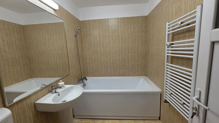 De inchiriat apartament spatios 2 camere Panduri zona Marriott - 7