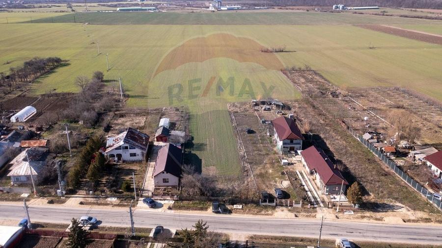 Vanzare teren intravilan 1056 mp si extravilan 8828mp Racari-DB - 10