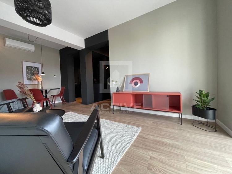 Apartament cu 2 camere semidecomandat, mobilat în Semicentral Apartament cu 2 camere semidecomandat, mobilat în Semicentral
