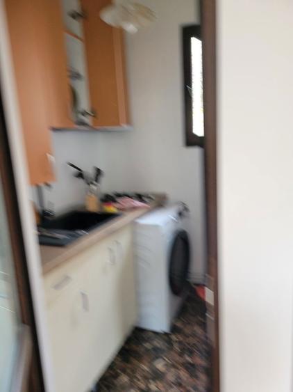 Vand apartament ultracentral, hol, 3 camere, 2 bai, garaj , anexe - 3