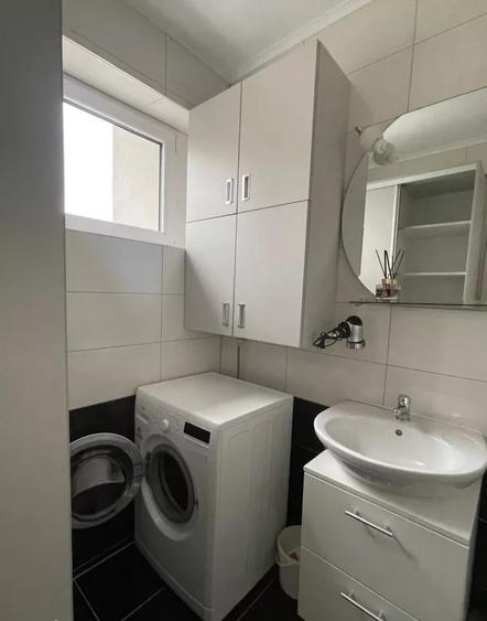 Apartament cu 3 camere decomandat, mobilat în Bartolomeu