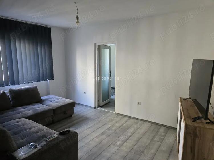 Inchiriez apartament modern cu 2 camere in Rogerius in spate la Perla, parter 4 ,imediat ocupabila Inchiriez apartament modern cu 2 camere in Rogerius in spate la Perla, parter 4 ,imediat ocupabila