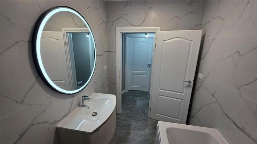 Casa / Vila 178 mp - Bragadiru  /  Cartier Independentei - 7