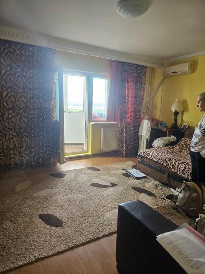 Ap. 3 cam decomandat, centrala, etaj 7/8, panorama, mobilat - 1