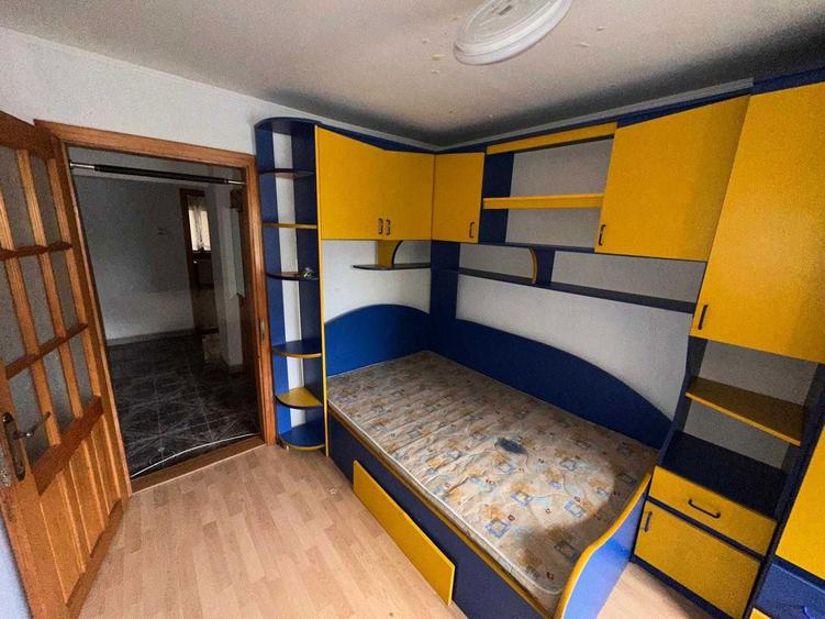 Apartament 3 camere decomandate de inchiriat Burdujeni etaj 2 ideal pentru familie - 2