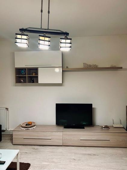 Inchiriez apartament 2camere - 6