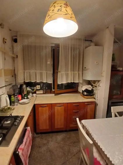 Apartament 4 cam Mazepa 1,et 3 - 1