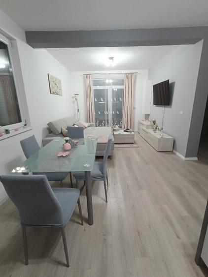 Vand apartament cu 3 camere (mobilat) - 15