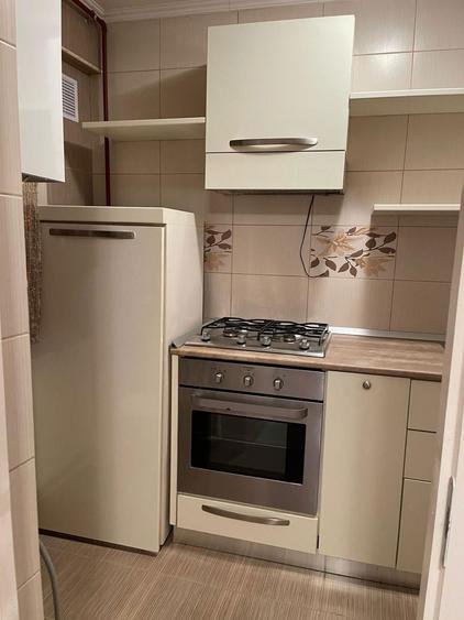 ( Garsoniera de inchiriat ) in sector 2 , langa spitalul Panteimon , aproape de Mega Mall - 2