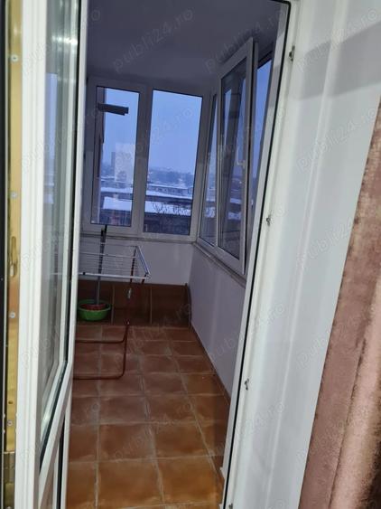 Ofer spre inchiriere apartament cu trei camere, renovat, mobilat si utilat - 3