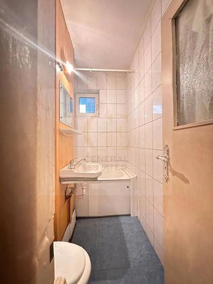 Apartament cu 3 cam ideal pentru locuit sau investi?ie Cartier Noua - 9