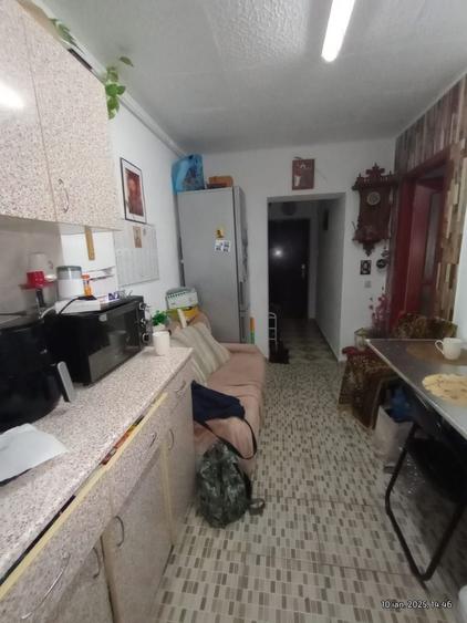 Apartament 2 camere, de vanzare, cu parcare, decomandat, zona Oasului - 19