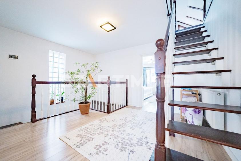 Casa mobilata Central Sanpetru - 2