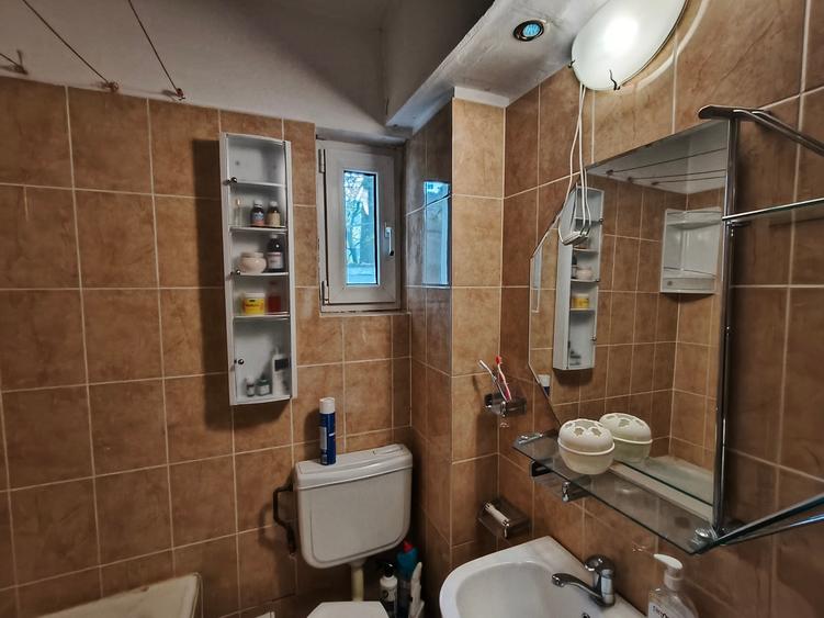 Apartament 2 camere de vânzare în Bușteni - 4