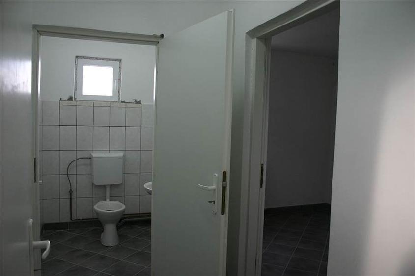 Hala incalzita, zona autostrada, flexibilitate si posibilitati de extindere - 8