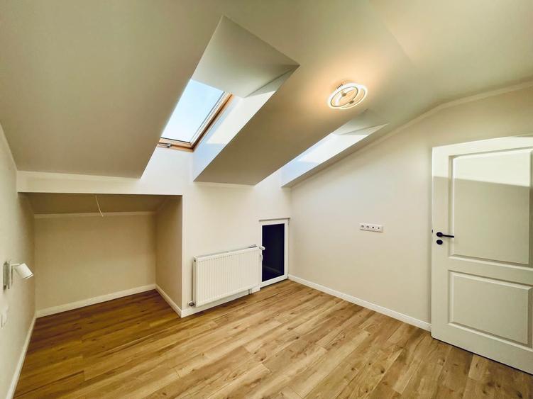 Vanzare apartament 4 camere - 4