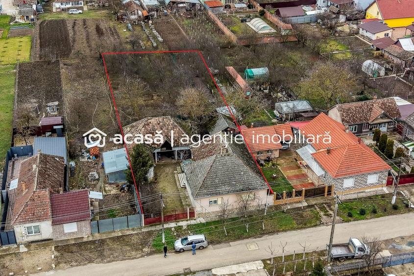 VÂNDUT! Casă de vanzare cu 3 camere in Chisineu Cris - 2