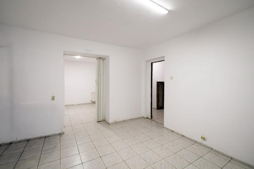 Demisol inalt 115 mp, 5 camere, 2 intrari  -  Parcul Carol / ideal investitie - 12