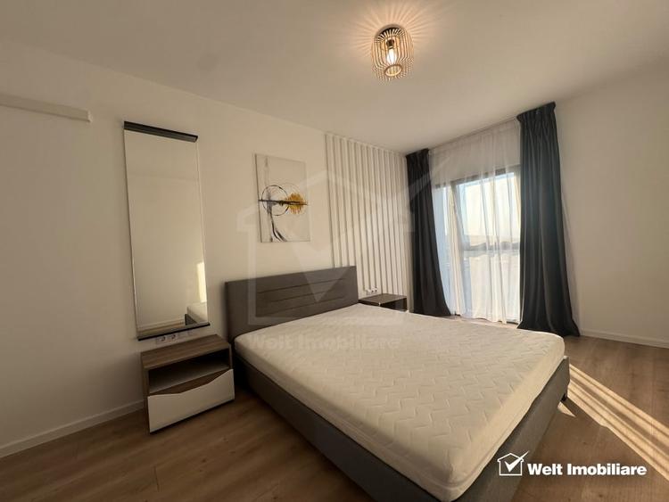 Apartament cu 3 camere semidecomandat, mobilat în Zorilor