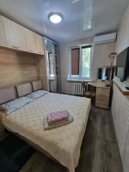 Garsonieră decomandată în Rahova