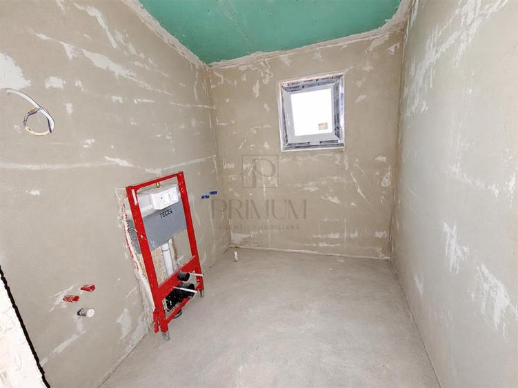 Duplex cu 3 camere cu Canalizare în Moșnița Nouă